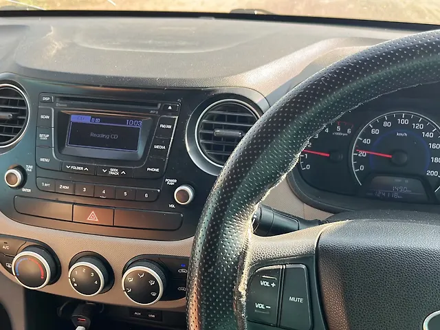 Used Hyundai Grand i10 [2013-2017] Sportz 1.1 CRDi [2013-2016] in Halvad