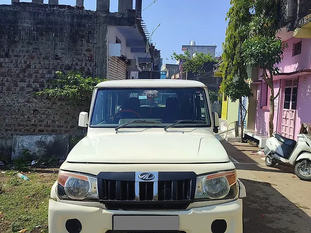 Used 2018 Mahindra Bolero in Raisen