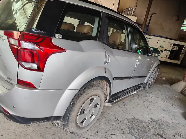 Used Mahindra XUV500 W7 AT [2018-2020] in Ghaziabad