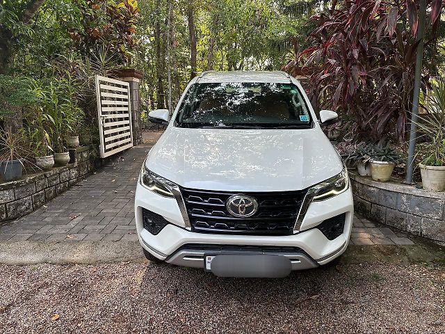 Used Toyota Fortuner 4X2 AT 2.8 Diesel in Bangalore