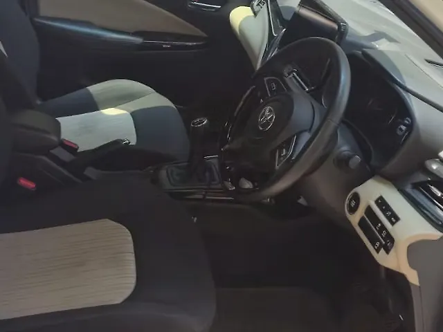 Used Toyota Glanza V Petrol Manual in Bangalore