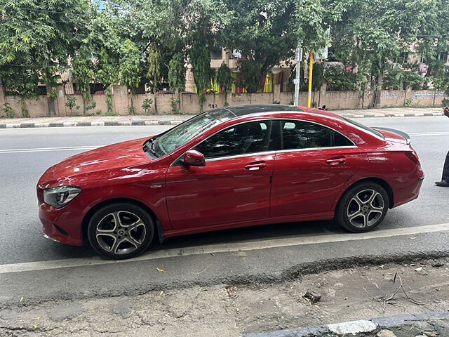 Used Mercedes-Benz 200 Petrol in Delhi