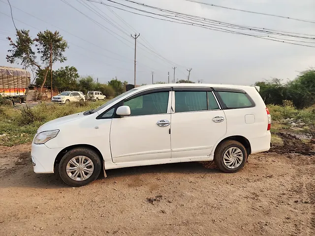 Used Toyota Innova [2015-2016] 2.5 GX BS III 8 STR in Solapur