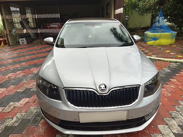 Used 2015 Skoda Octavia in Thiruvalla