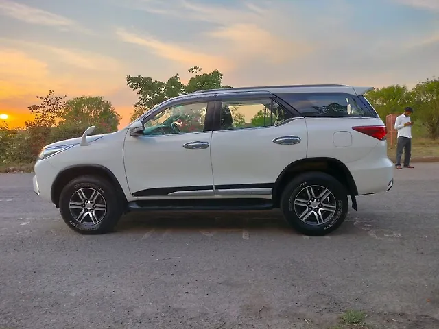 Used Toyota Fortuner [2016-2021] 2.8 4x2 AT [2016-2020] in Chandigarh