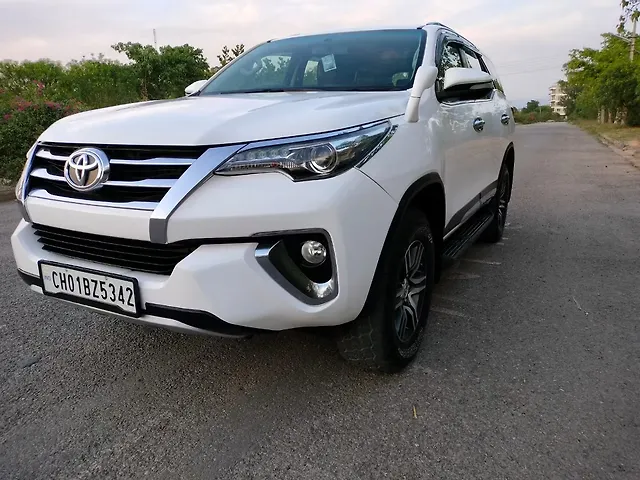 Used Toyota Fortuner [2016-2021] 2.8 4x2 AT [2016-2020] in Chandigarh