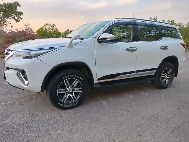 Used Toyota Fortuner [2016-2021] 2.8 4x2 AT [2016-2020] in Chandigarh