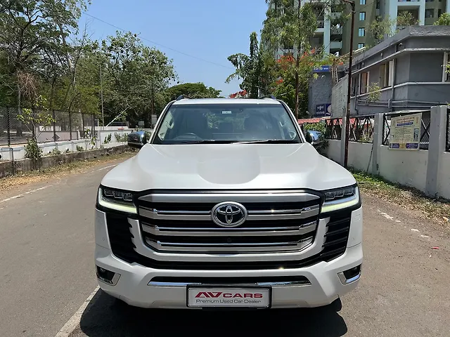 Used 2025 Toyota Land Cruiser in Pune