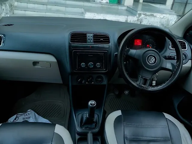 Used Volkswagen Polo [2010-2012] Comfortline 1.2L (P) in Nagpur