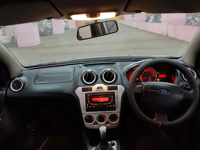 Used Ford Figo [2010-2012] Duratec Petrol Titanium 1.2 in Nagpur