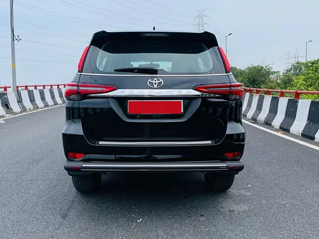 Used Toyota Fortuner 4X2 AT 2.8 Diesel in Meerut