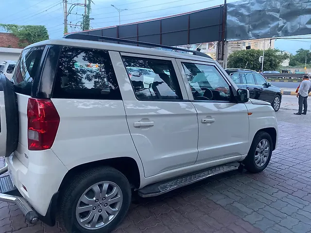 Used Mahindra TUV300 [2015-2019] T6 Plus in Lucknow