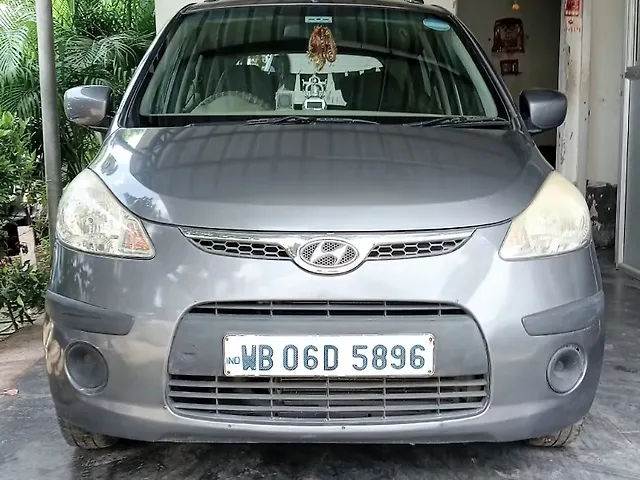 Used 2010 Hyundai i10 in Kolkata