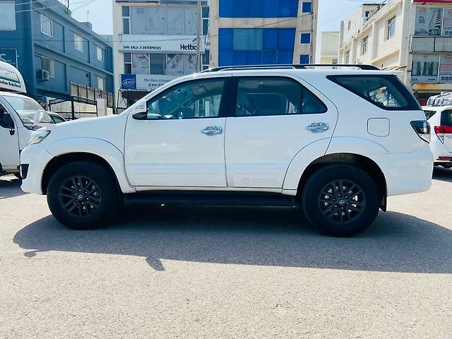 Used Toyota Fortuner [2012-2016] 4x2 AT in Chandigarh