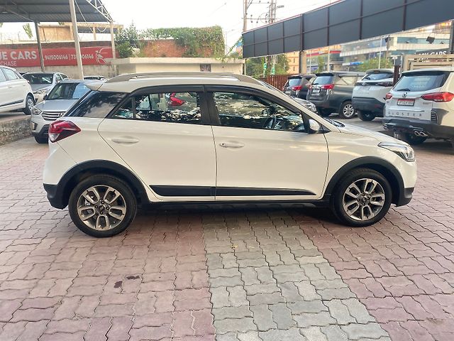 Used Hyundai i20 Active [2015-2018] 1.4 S in Lucknow