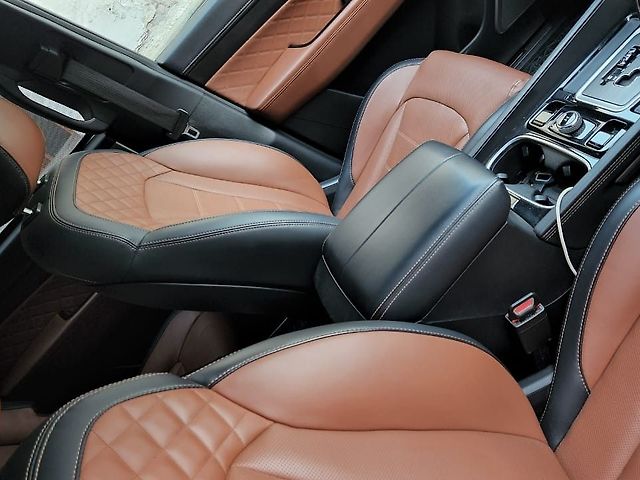 Used Mahindra Alturas G4 4WD AT [2018-2020] in Delhi