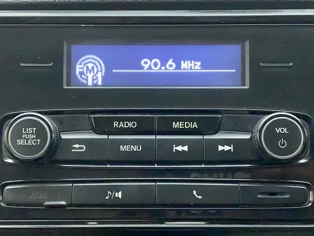 Used Honda Amaze [2018-2021] 1.2 S MT Petrol [2018-2020] in Delhi