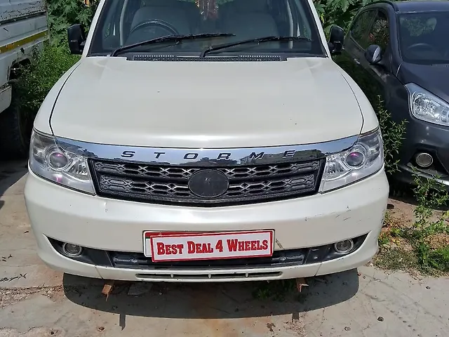 Used 2017 Tata Safari in Lucknow