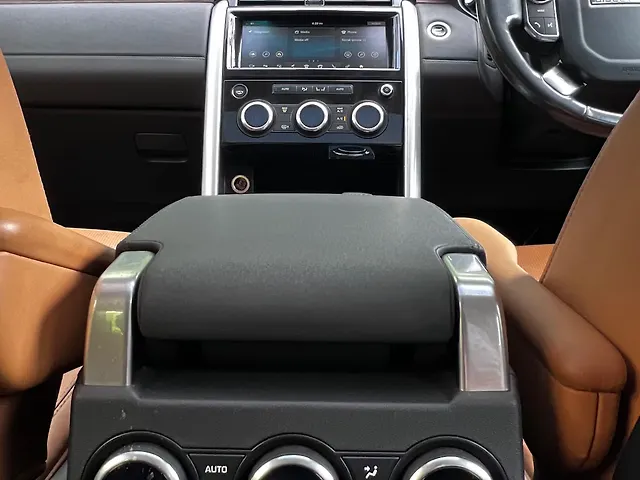 Used Land Rover Discovery 3.0 HSE Luxury Petrol in Chennai
