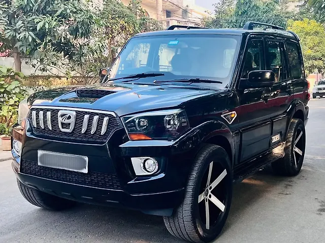 Used 2015 Mahindra Scorpio in Ludhiana