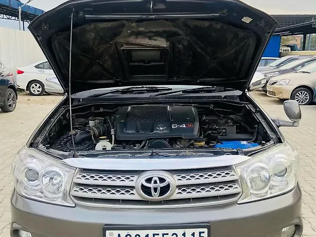 Used Toyota Fortuner [2009-2012] 3.0 MT in Guwahati