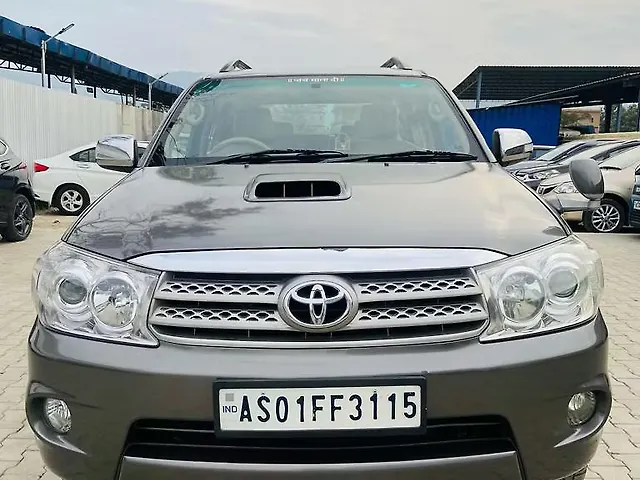 Used Toyota Fortuner [2009-2012] 3.0 MT in Guwahati