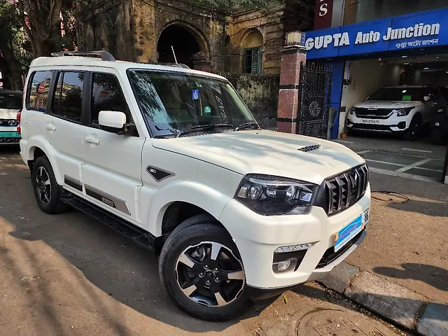 Used 2022 Mahindra Scorpio in Kolkata