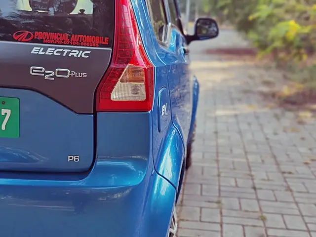 Used Mahindra e2o PLUS P6 in Nashik