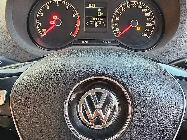 Used Volkswagen Vento [2015-2019] Highline Plus 1.6 (P) 16 Alloy in Nashik