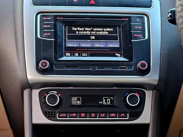 Used Volkswagen Vento [2015-2019] Highline Plus 1.6 (P) 16 Alloy in Nashik
