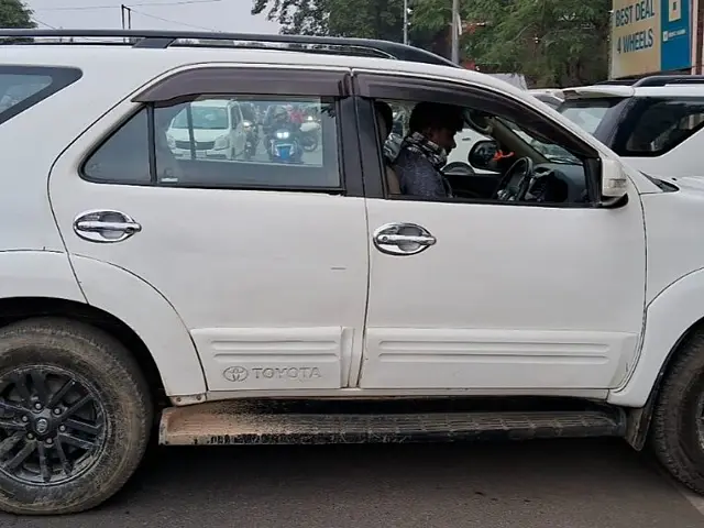 Used Toyota Fortuner [2016-2021] 2.8 4x2 MT [2016-2020] in Lucknow