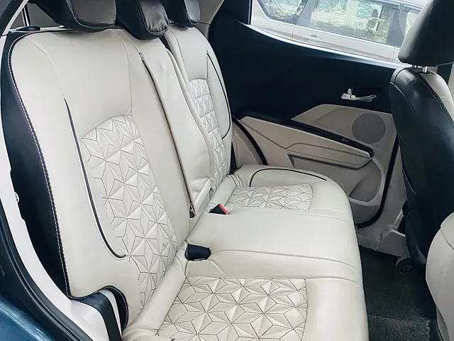 Used Mahindra XUV300 [2019-2024] W8 1.5 Diesel [2020] in Lucknow