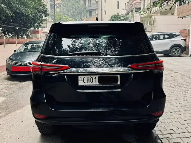 Used Toyota Fortuner 4X2 AT 2.8 Diesel in Meerut
