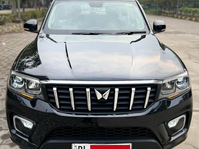 Used Mahindra Scorpio N Z8 Diesel AT 2WD 7 STR in Meerut