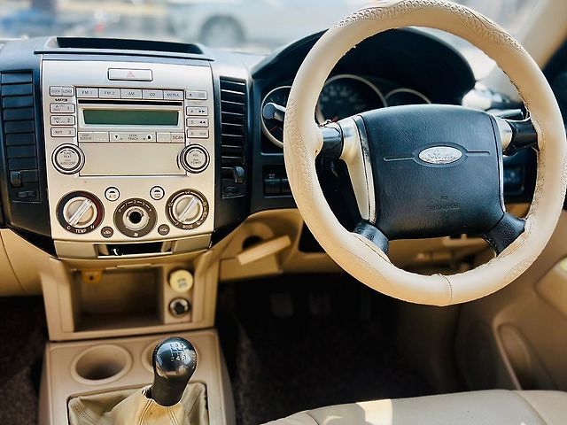 Used Ford Endeavour [2009-2014] 2.5L 4x2 in Lucknow