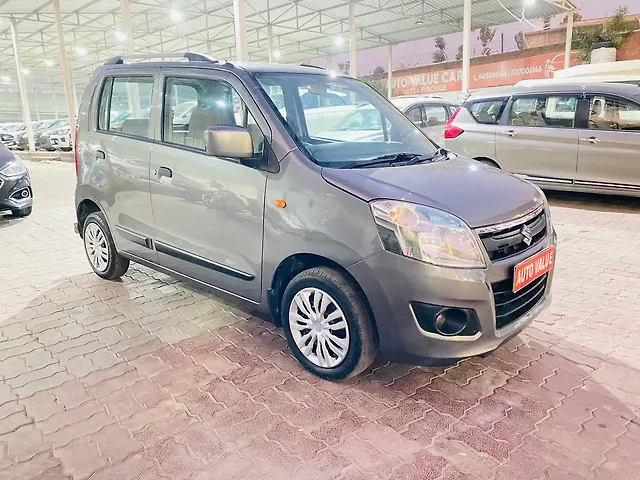 Used Maruti Suzuki Wagon R 1.0 [2014-2019] VXI AMT in Lucknow