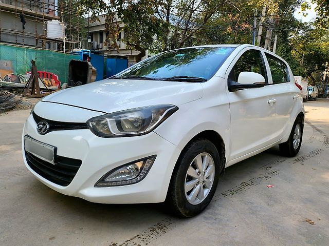 Used 2014 Hyundai i20 in Delhi