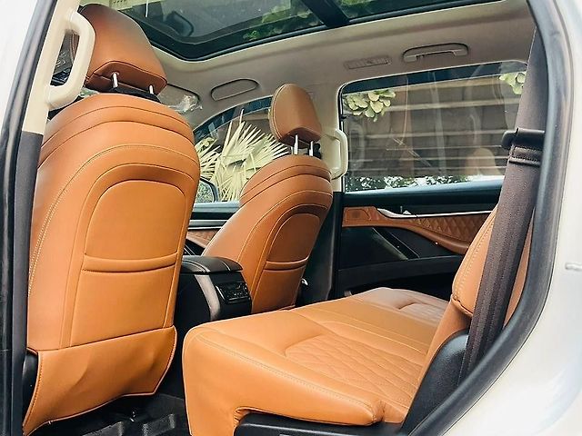 Used MG Gloster Savvy 7 STR 2.0 Twin Turbo 4WD [2022-2023] in Meerut