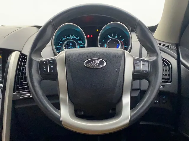 Used Mahindra XUV500 W11 AT in Hyderabad