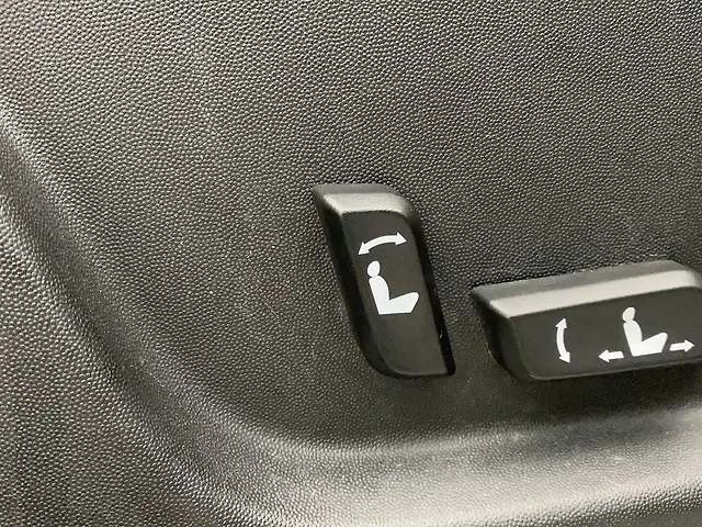 Used Mahindra XUV500 W11 AT in Hyderabad