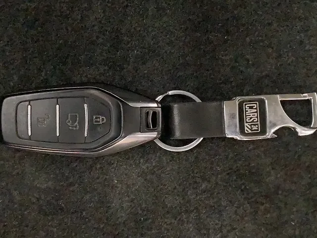 Used Mahindra XUV500 W11 AT in Hyderabad