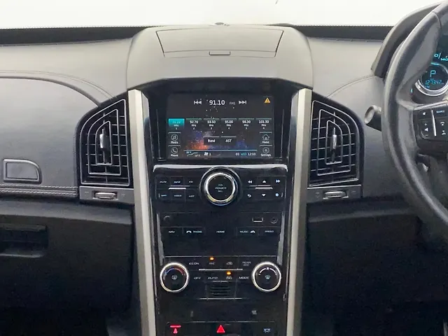 Used Mahindra XUV500 W11 AT in Hyderabad