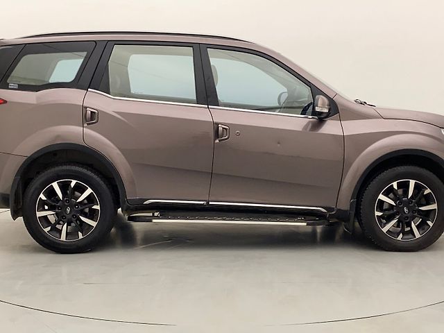 Used Mahindra XUV500 W11 AT in Hyderabad