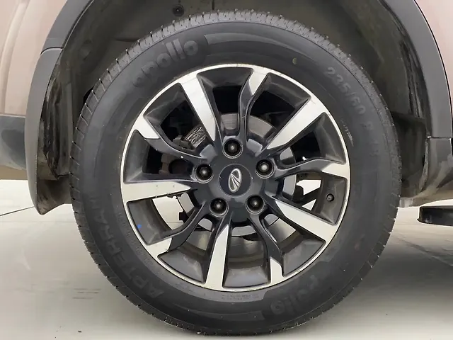 Used Mahindra XUV500 W11 AT in Hyderabad