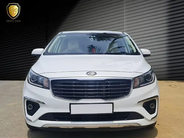Used 2021 Kia Carnival in Mumbai