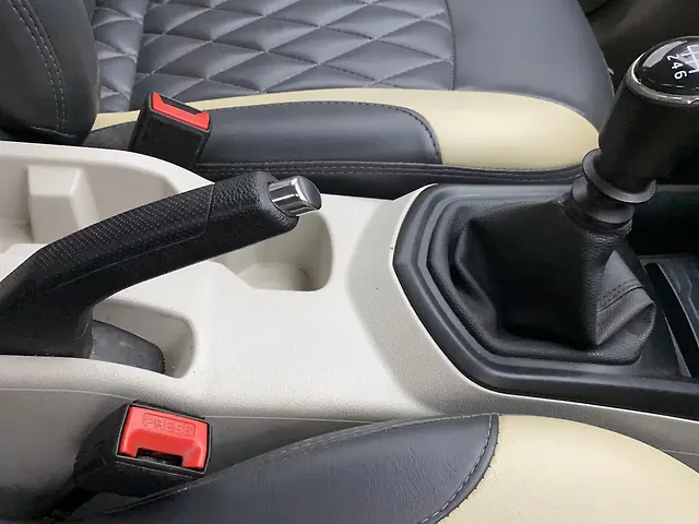 Used Mahindra XUV300 [2019-2024] W6 1.2 Petrol in Bangalore
