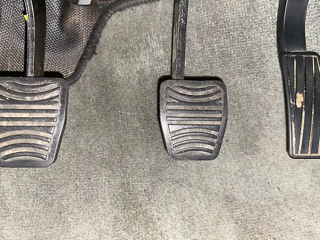 Used Mahindra XUV300 [2019-2024] W6 1.2 Petrol in Bangalore