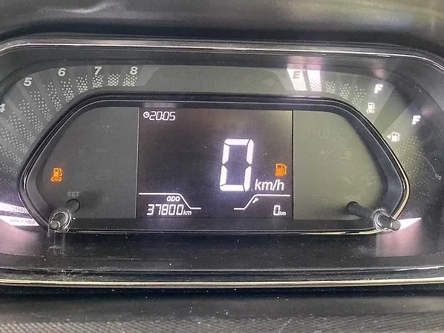 Used Tata Tiago XT CNG [2022-2023] in Lucknow