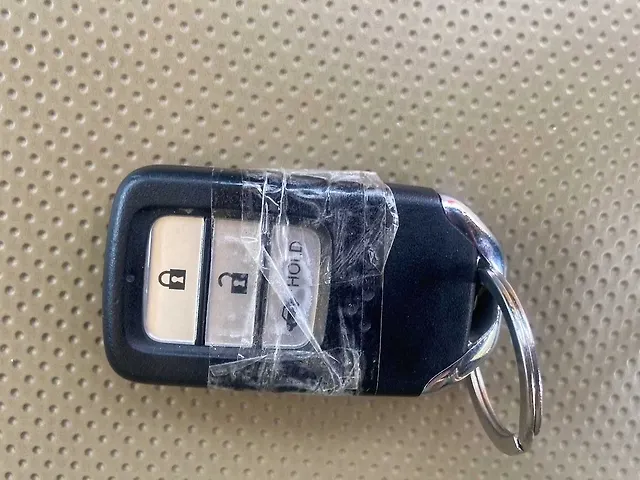 Used Honda Amaze [2018-2021] 1.2 V CVT Petrol [2018-2020] in Bangalore