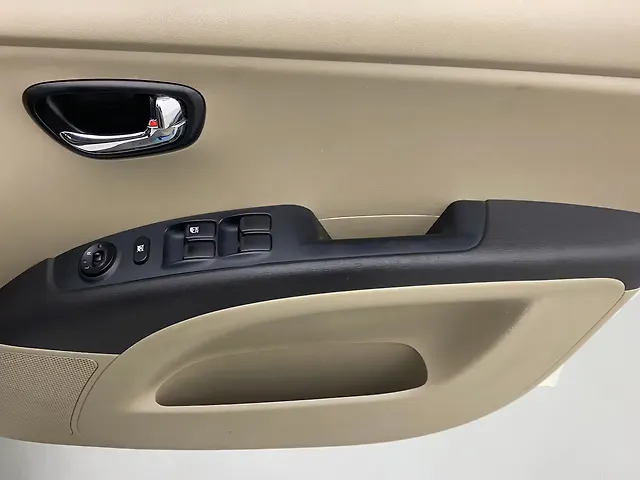 Used Hyundai i10 [2010-2017] Sportz 1.2 Kappa2 in Bangalore